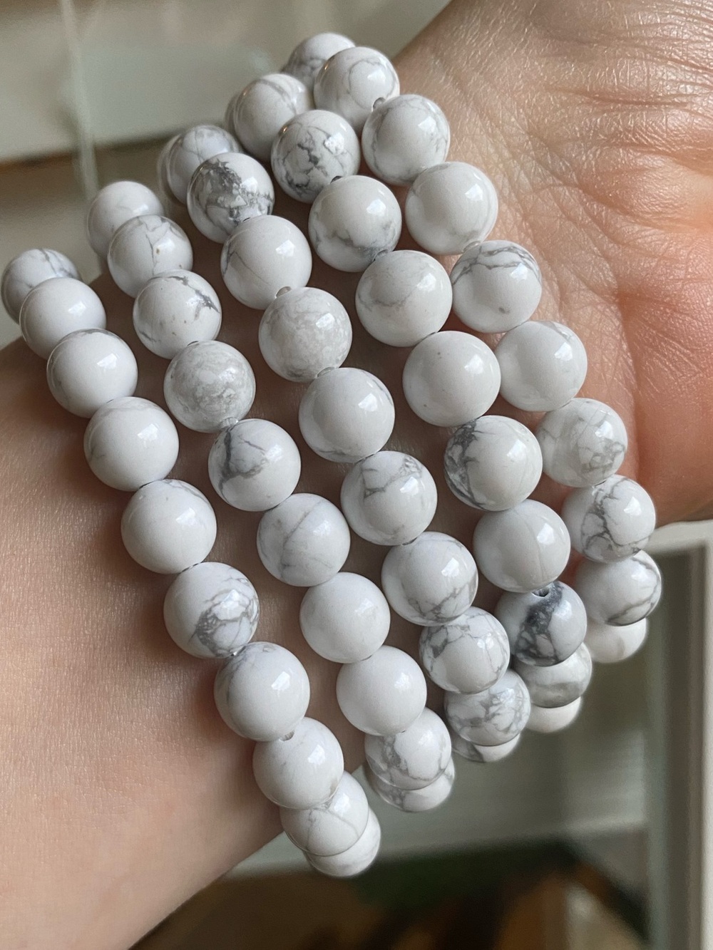 🤍 8mm Howlite Crystal Bead Bracelet 🤍